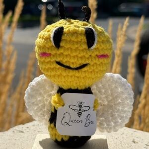 Crocheted Queen Bee